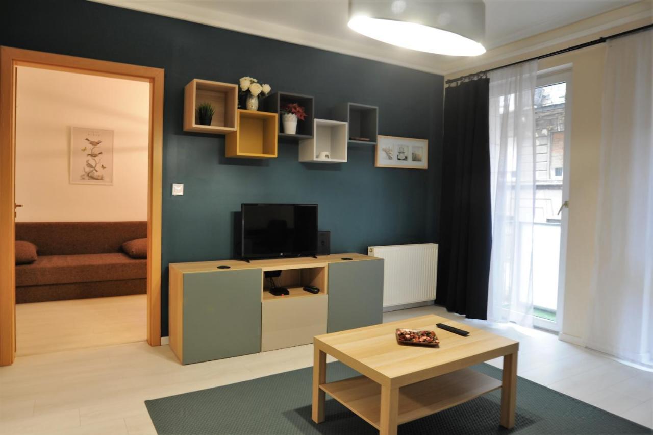 Lovely Apartment In The Heart Of ブダペスト エクステリア 写真