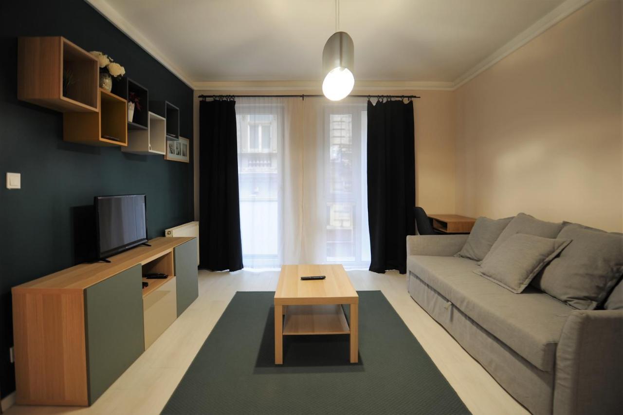 Lovely Apartment In The Heart Of ブダペスト エクステリア 写真