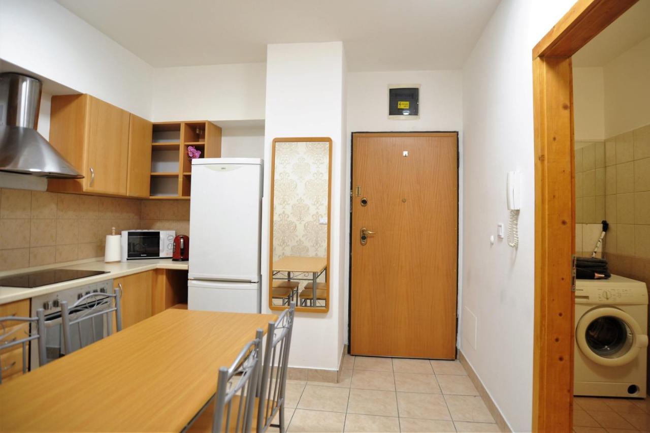 Lovely Apartment In The Heart Of ブダペスト エクステリア 写真